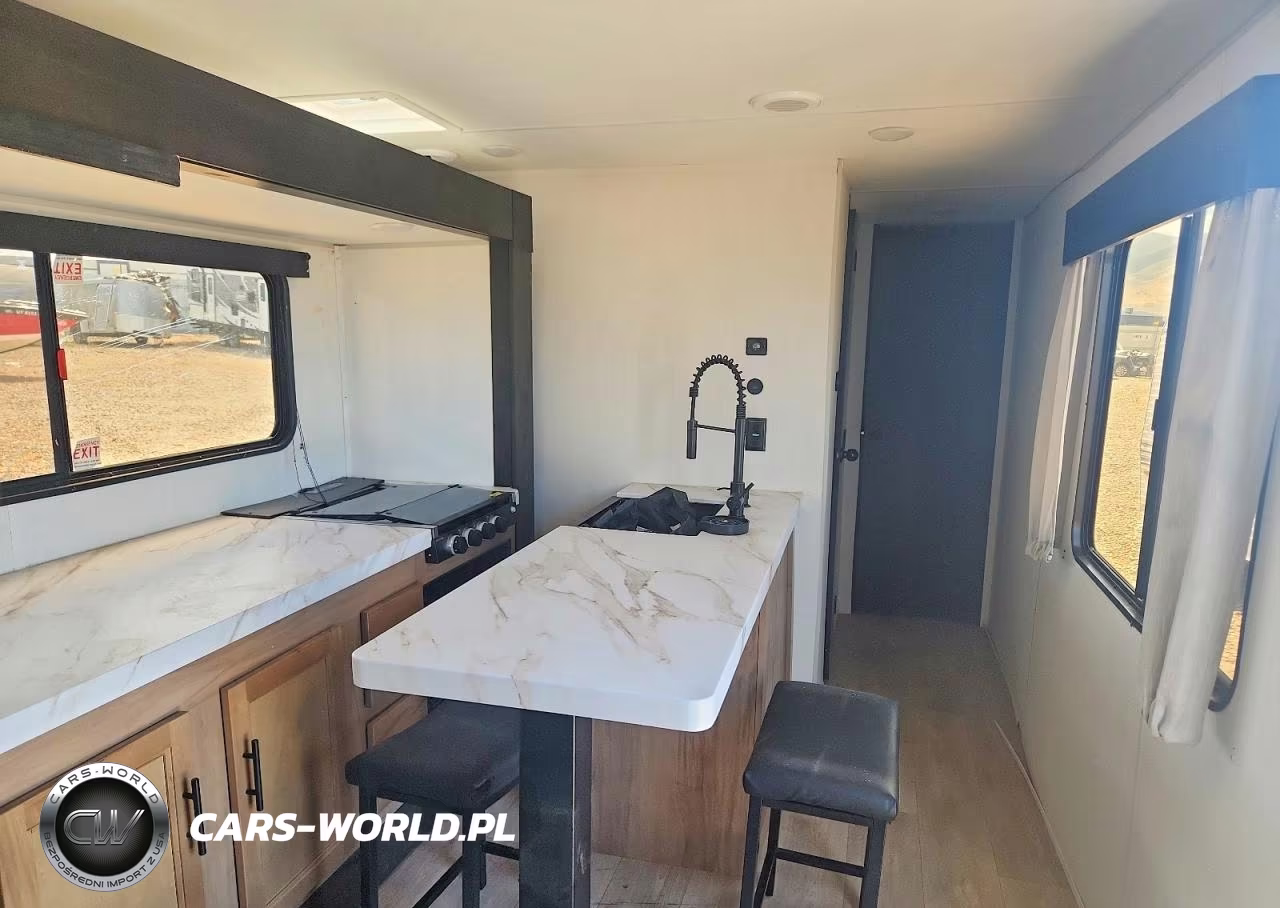 2025 Forest River Cherokee Camper VIN:4X4TCKC29SX165949 - 5