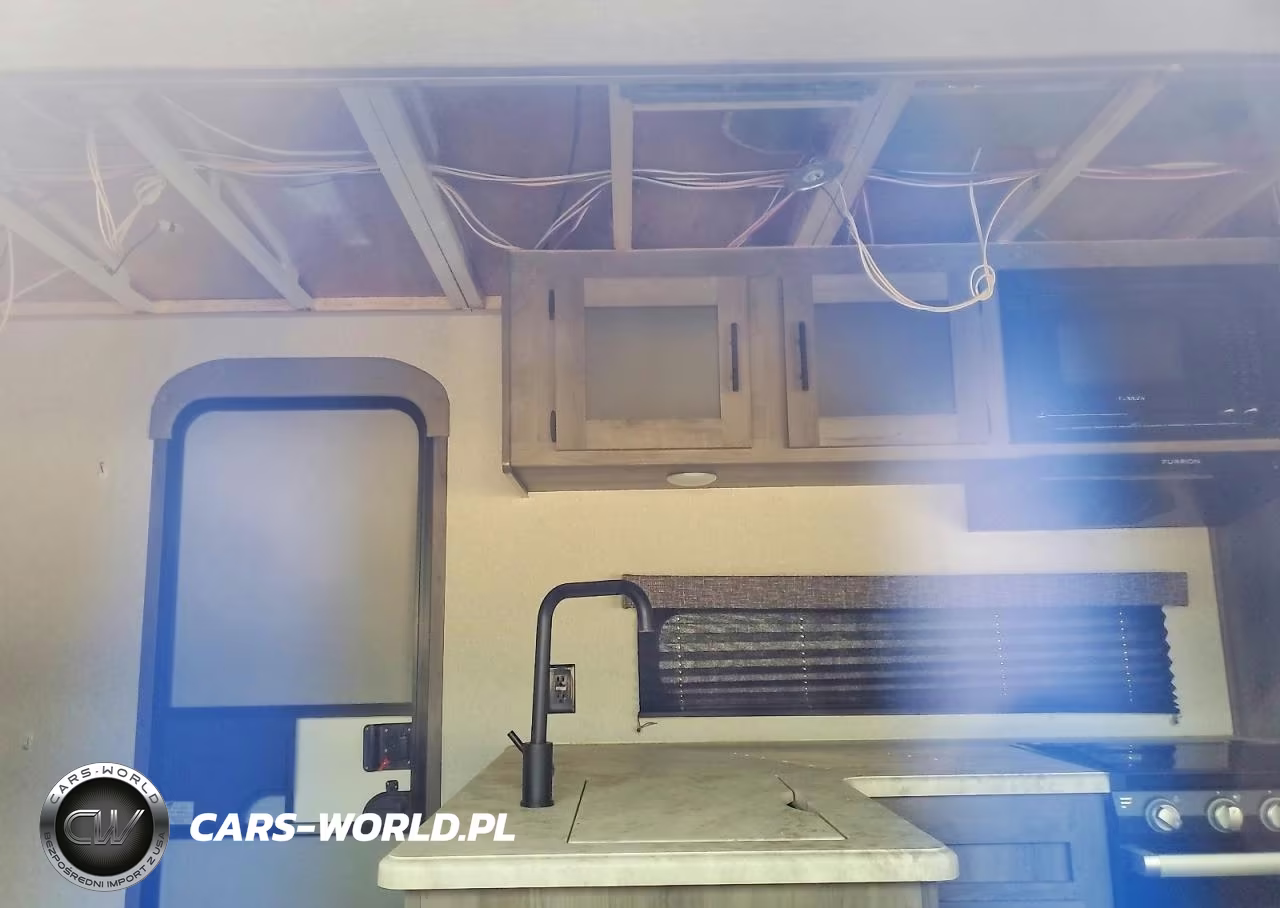 2021 Kz Rv Sportsmen Camper VIN:4EZTU2824M5010654 - 9