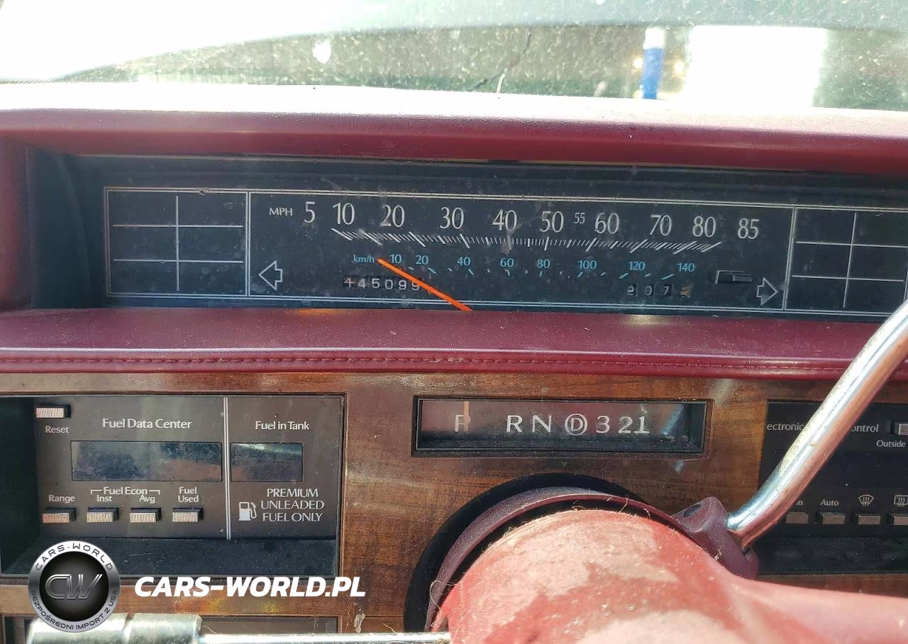 1993 Cadillac Deville VIN:1G6CD53B7P4329960 - 9