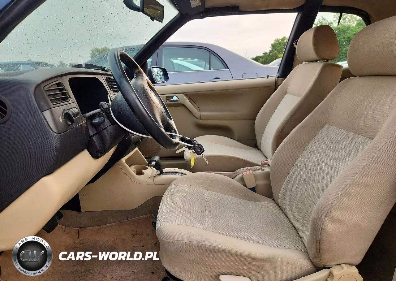 2001 Volkswagen Cabrio Gls VIN:3VWCC21V11M812946 - 7