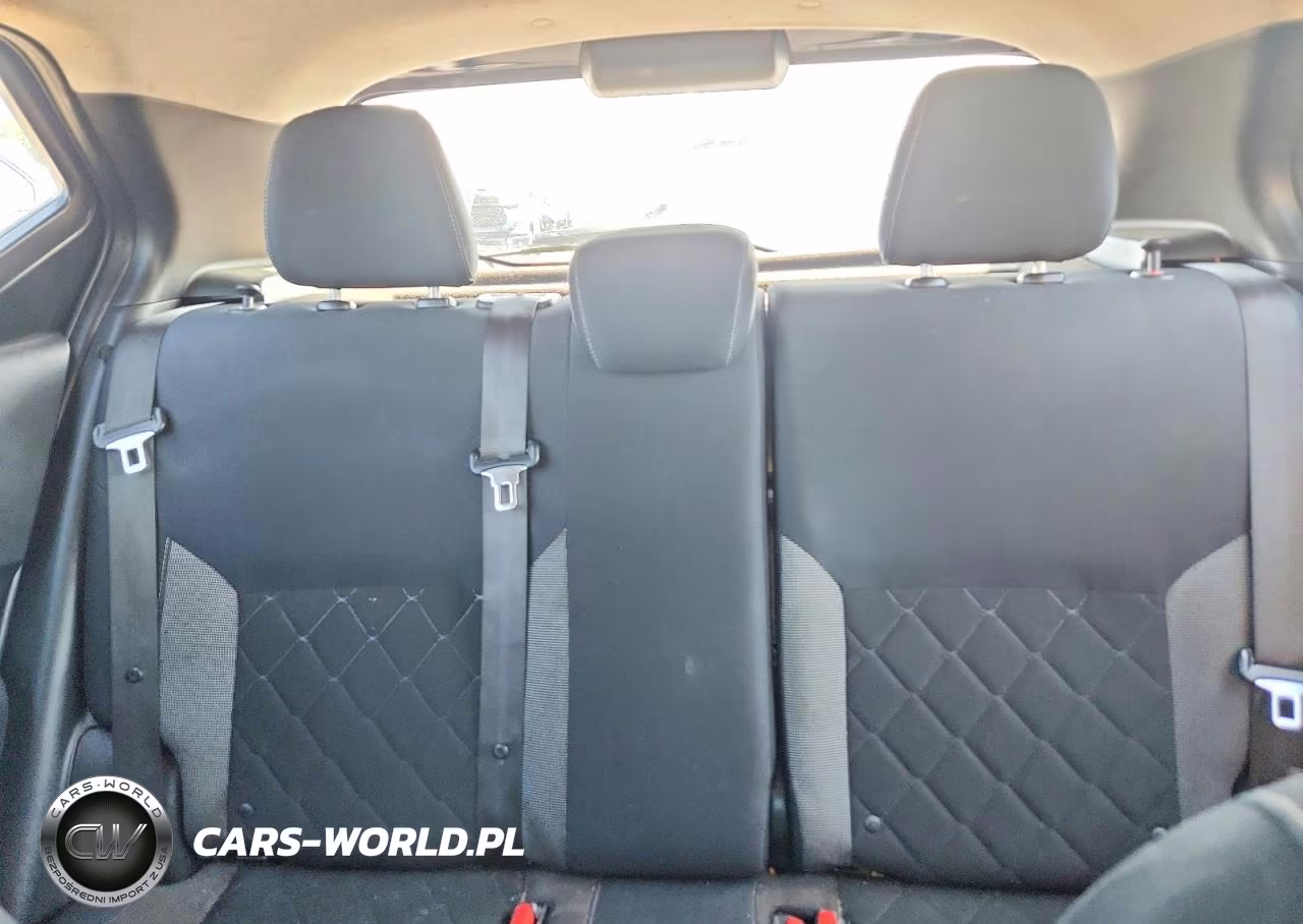 2018 Nissan Kicks Sv VIN:3N1CP5CU4JL521380 - 10