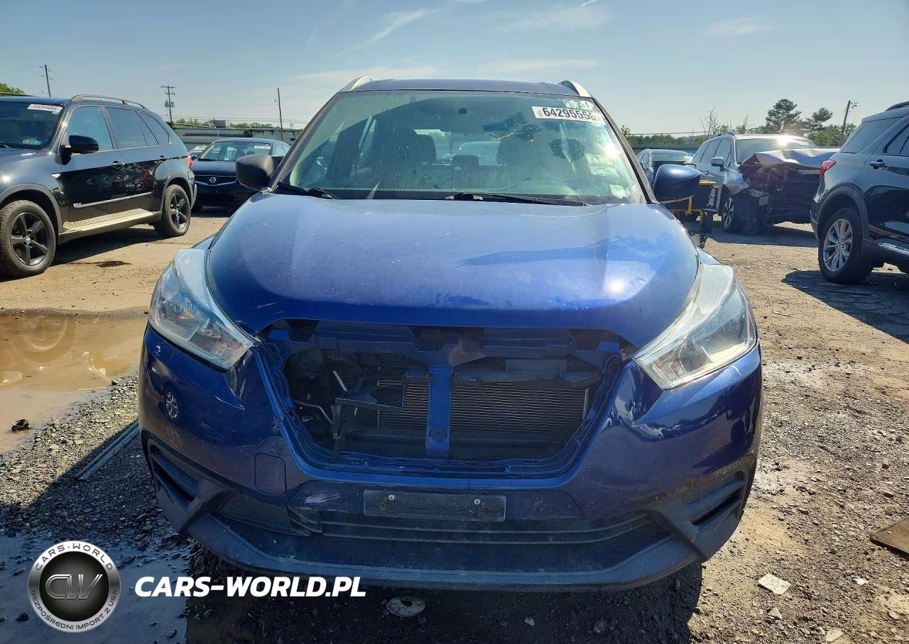 2018 Nissan Kicks Sv VIN:3N1CP5CU4JL521380 - 5