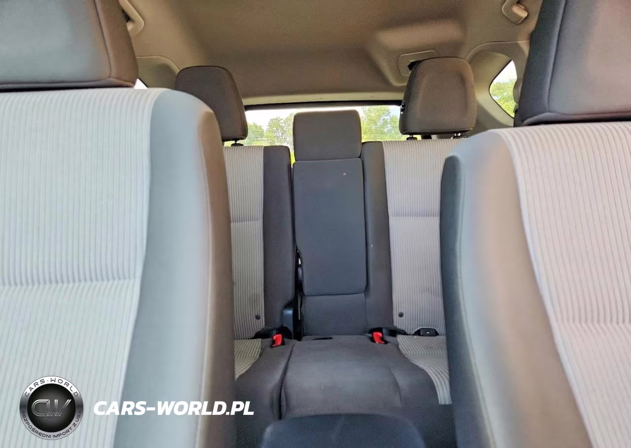 2015 Toyota Rav4 Le VIN:JTMZFREV9FJ042538 - 10