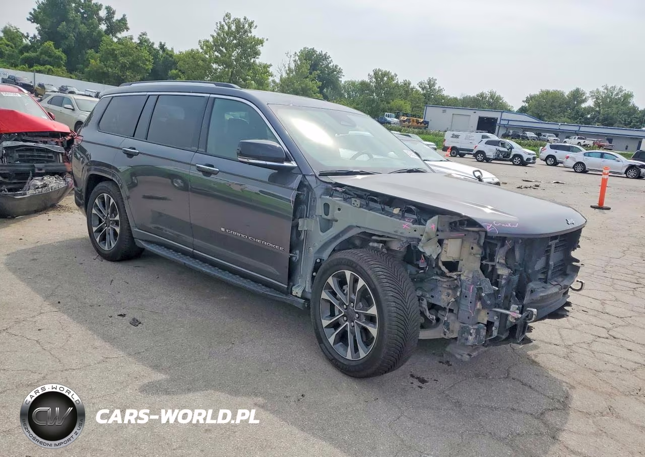 2023 Jeep Grand Cherokee L Overland VIN:1C4RJKDGXP8102845 - 4