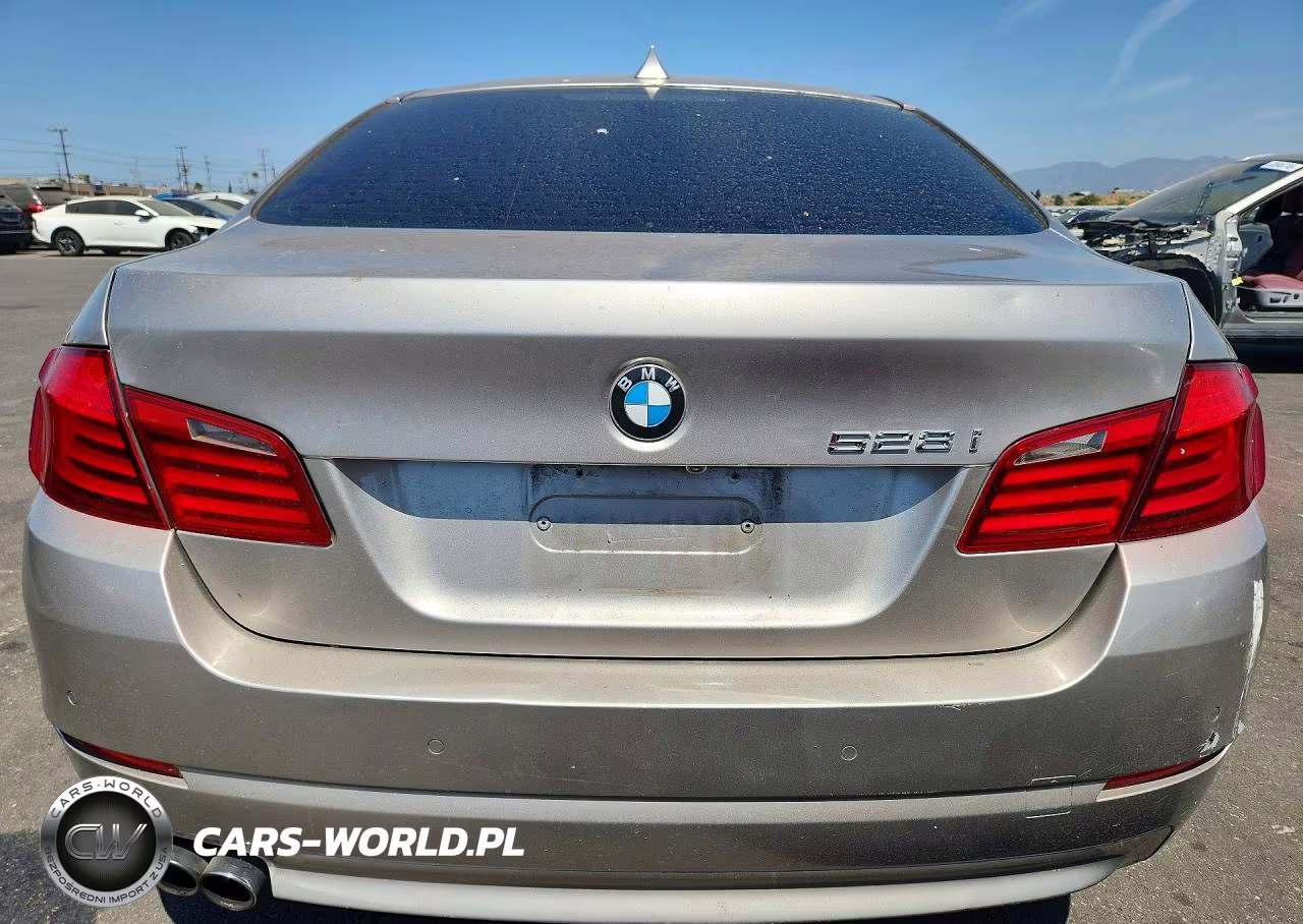 2012 BMW 528 I VIN:WBAXG5C55CDW85458 - 6