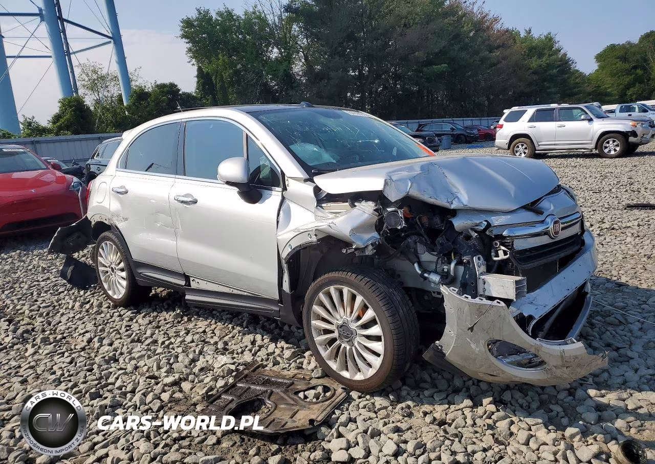 2016 Fiat 500X Lounge VIN:ZFBCFXDT8GP389192 - 4