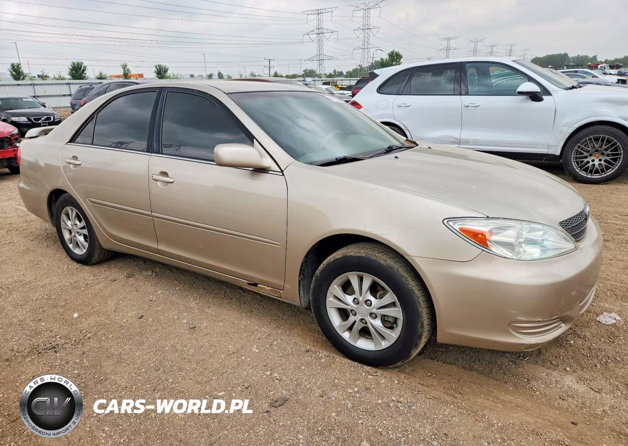 2004 Toyota Camry Le V6 VIN:4T1BF30K54U572198 - 4