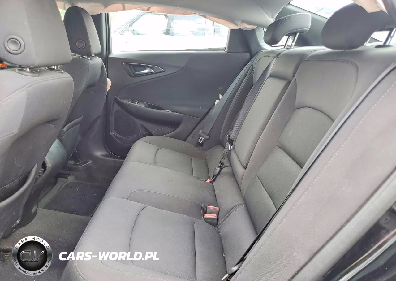 2017 Chevrolet Malibu Ls VIN:1G1ZB5ST6HF251256 - 10