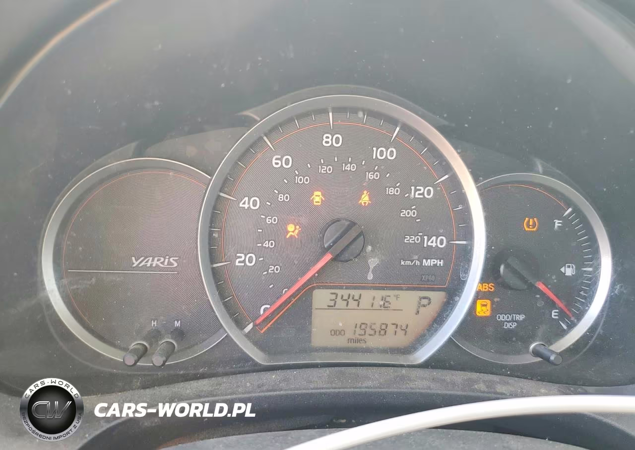 2014 Toyota Yaris 3-Door L VIN:JTDJTUD30ED597299 - 9