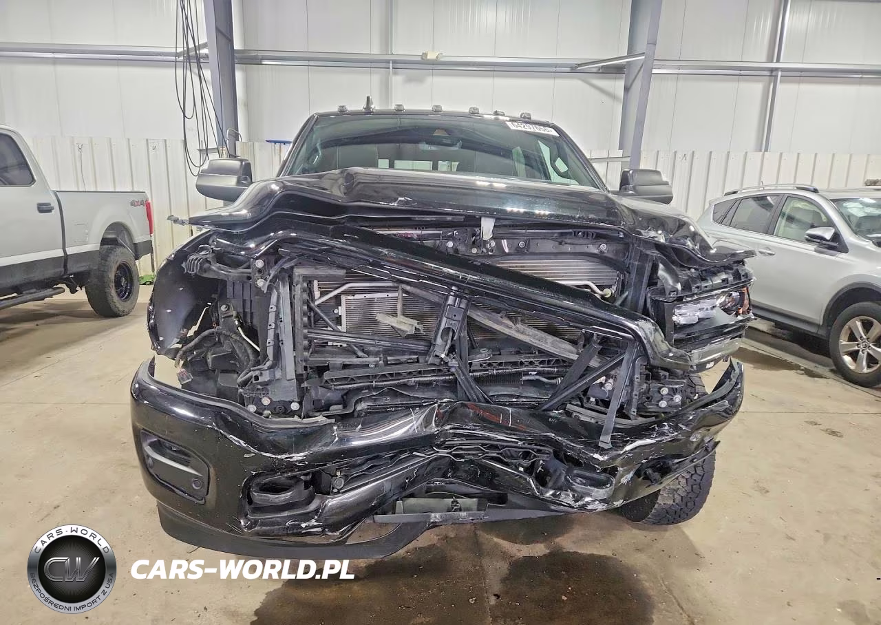 2020 Ram 3500 Limited VIN:3C63RRPL1LG236557 - 5