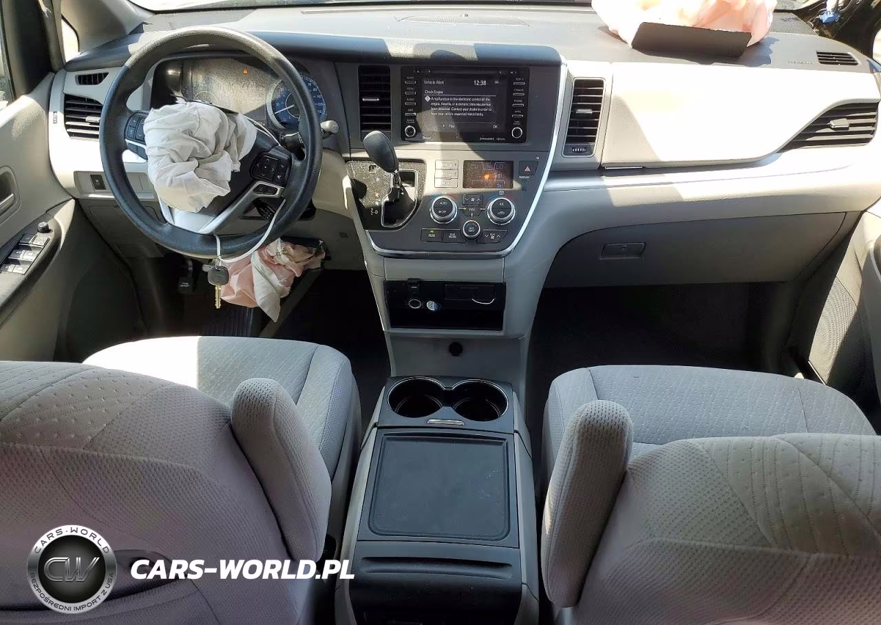 2018 Toyota Sienna Le VIN:5TDKZ3DC2JS946510 - 8