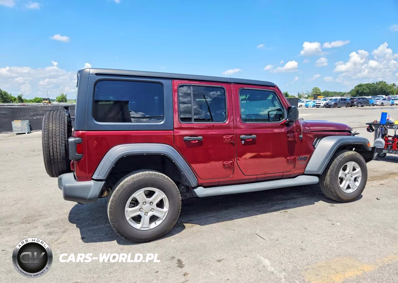 2021 Jeep Wrangler Unlimited Sport VIN:1C4HJXDN5MW784824 - 3