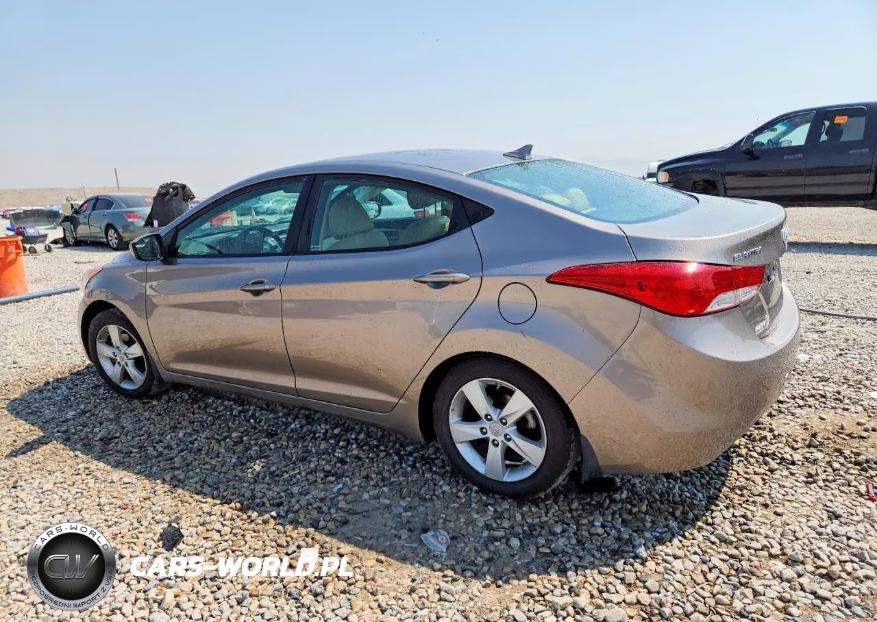 2013 Hyundai Elantra Gls VIN:5NPDH4AE0DH249936 - 2