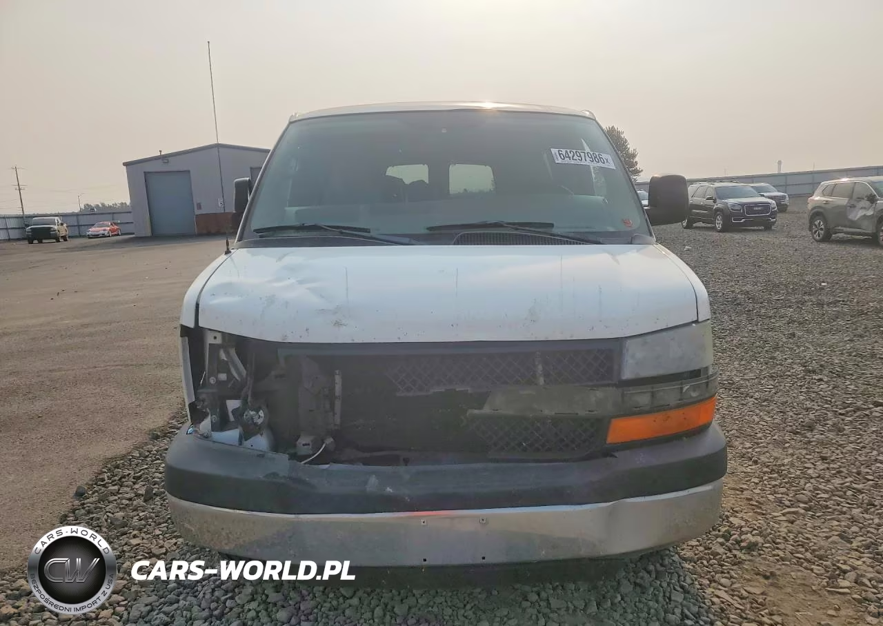 2007 Chevrolet Express G3500 VIN:1GAHG39UX71194880 - 5
