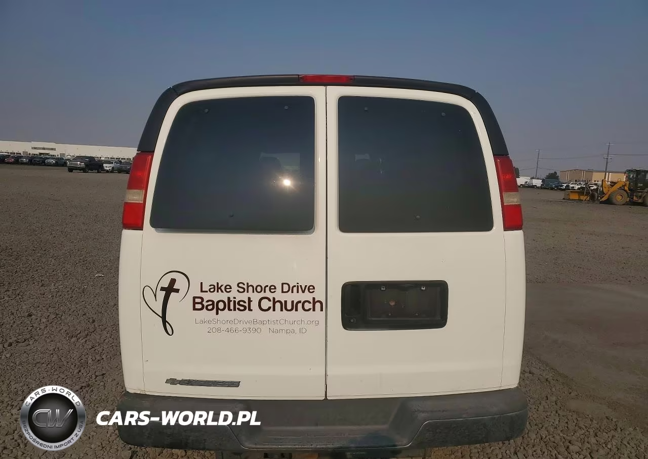 2007 Chevrolet Express G3500 VIN:1GAHG39UX71194880 - 6