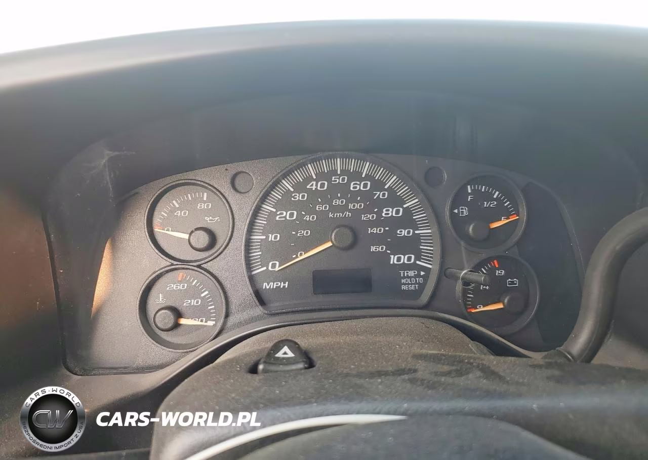 2007 Chevrolet Express G3500 VIN:1GAHG39UX71194880 - 9