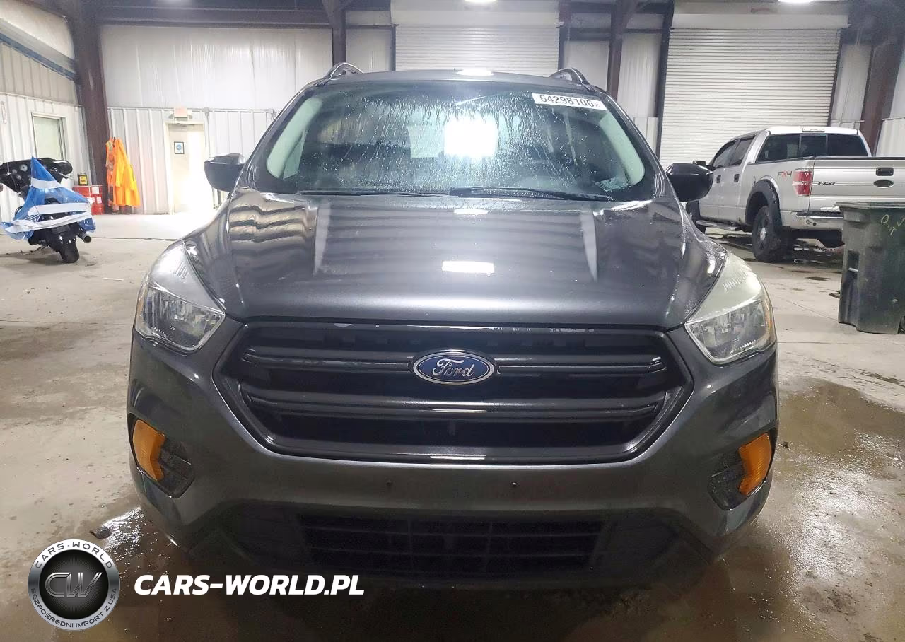 2017 Ford Escape S VIN:1FMCU0F70HUC14122 - 5