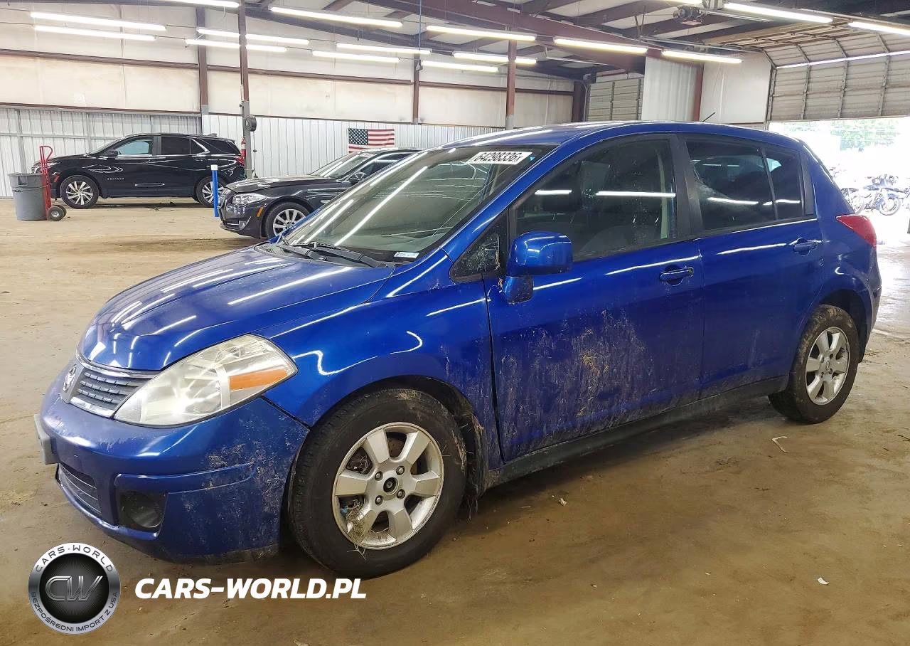 2009 Nissan Versa 1.8 S