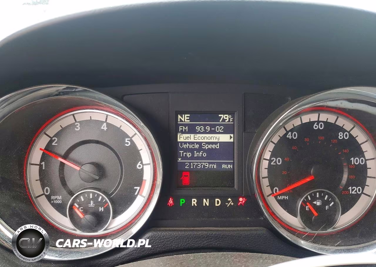 DODGE GRAND CARA VIN:2C4RDGEG5KR571339 - 9