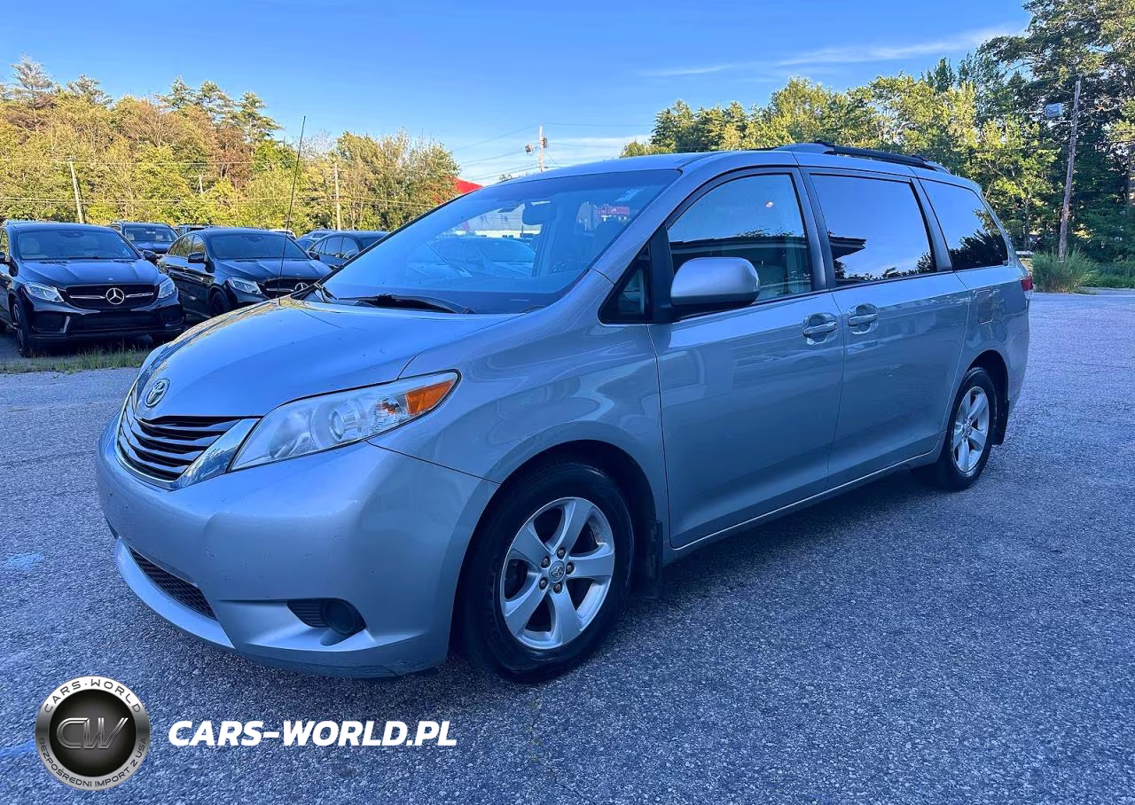 2014 Toyota Sienna Le VIN:5TDKK3DCXES478665 - 2