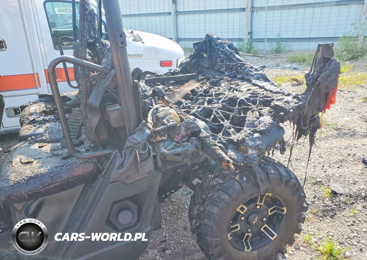2021 Polaris Ranger Crew Xp 1000 Utility Vehicle VIN:4XARSE998M8071588 - 10