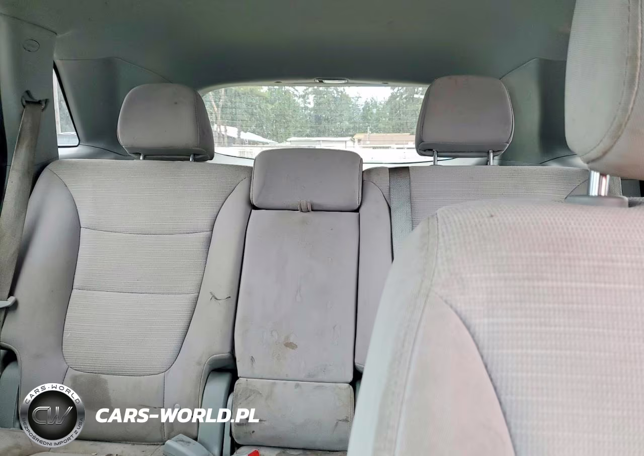 2015 Kia Sorento Lx VIN:5XYKT3A67FG557107 - 10