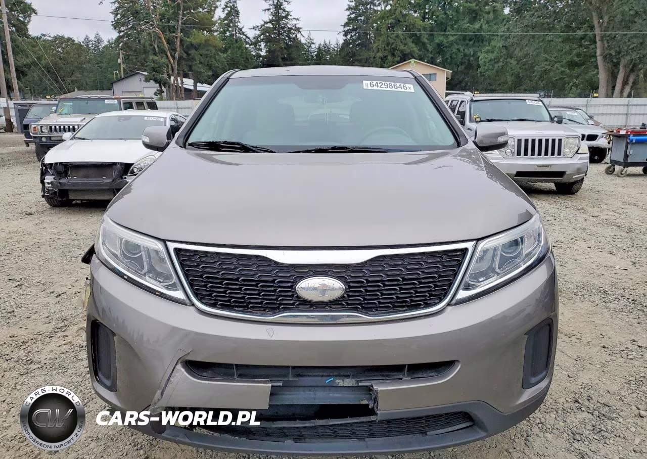 2015 Kia Sorento Lx VIN:5XYKT3A67FG557107 - 5