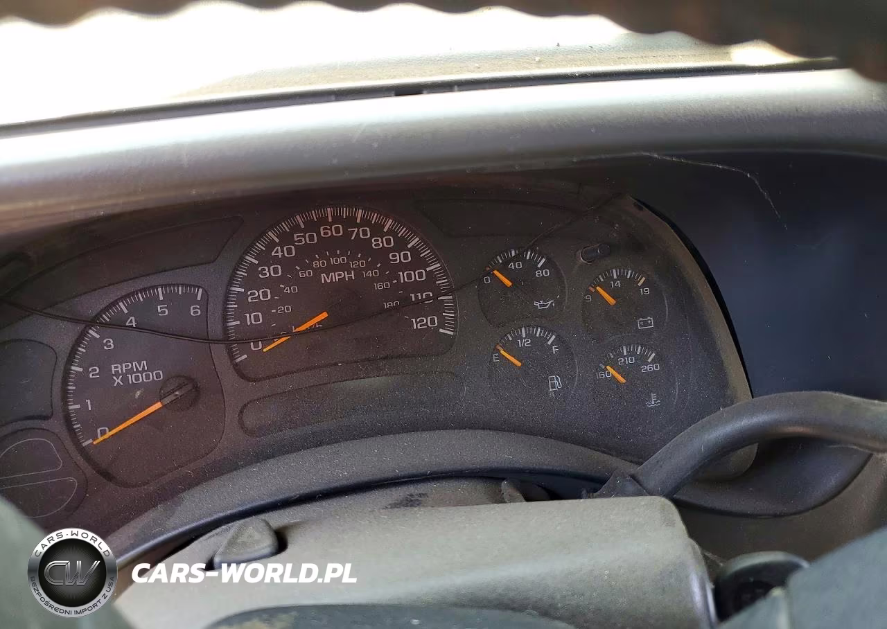 2005 Chevrolet Silverado C1500 VIN:2GCEC19V151350962 - 9