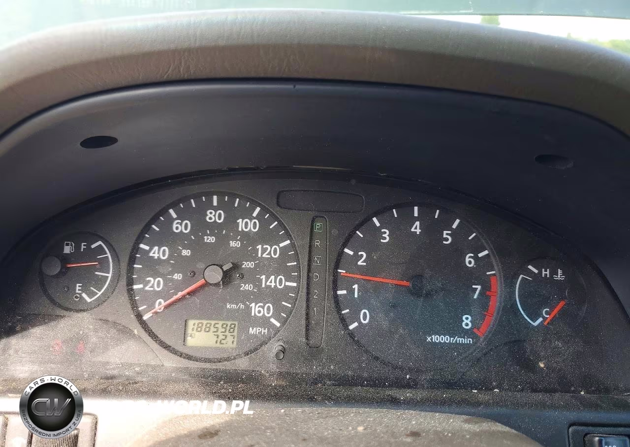 2000 Nissan Maxima Gxe VIN:JN1CA31A1YT023710 - 9
