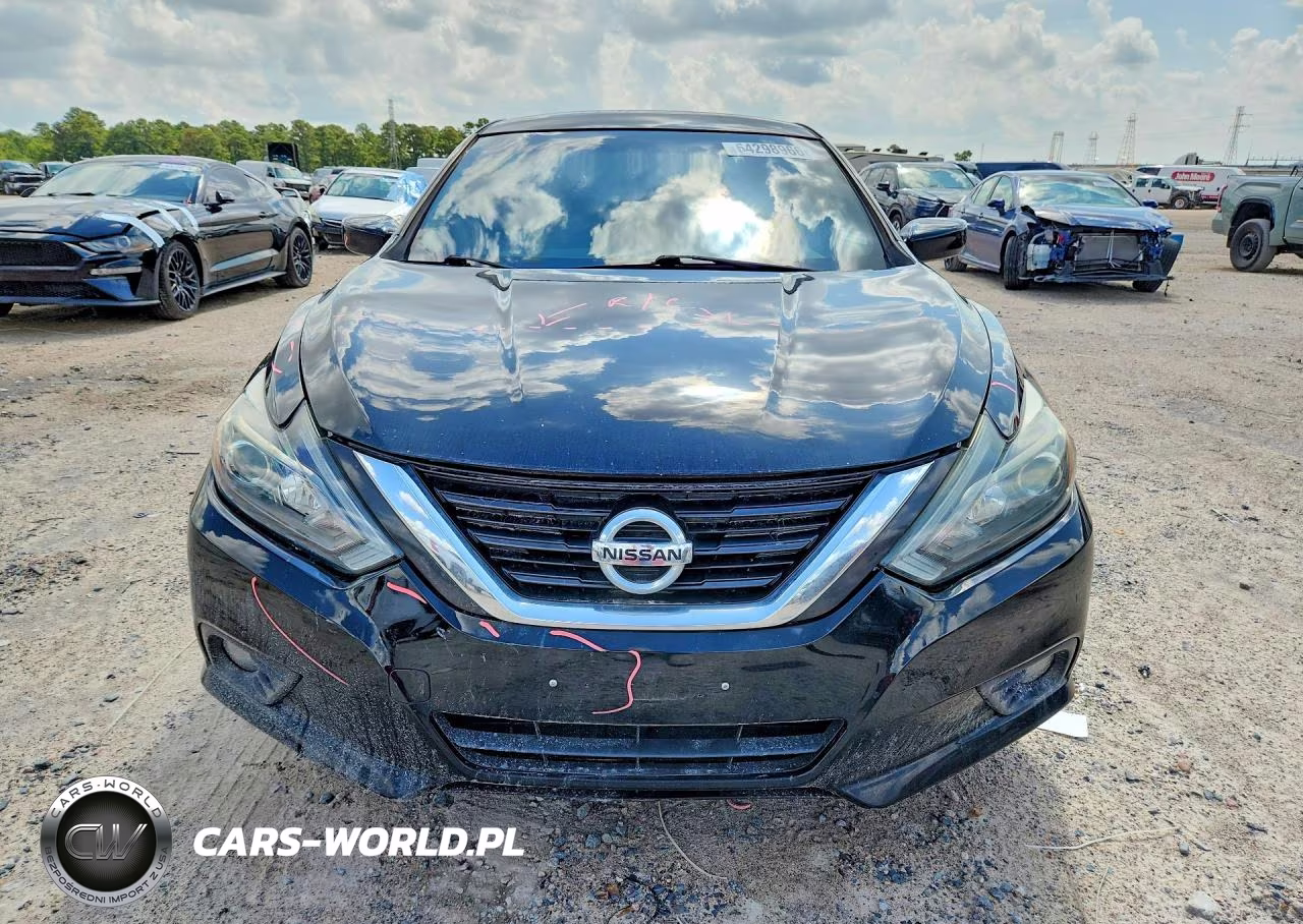 2017 Nissan Altima 2.5 Sr VIN:1N4AL3AP0HN318844 - 5