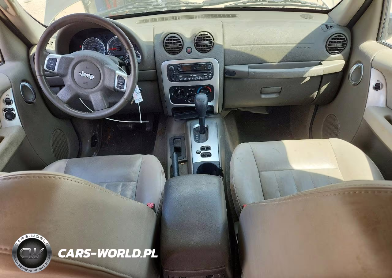 2005 Jeep Liberty Limited VIN:1J4GK58K55W633393 - 8