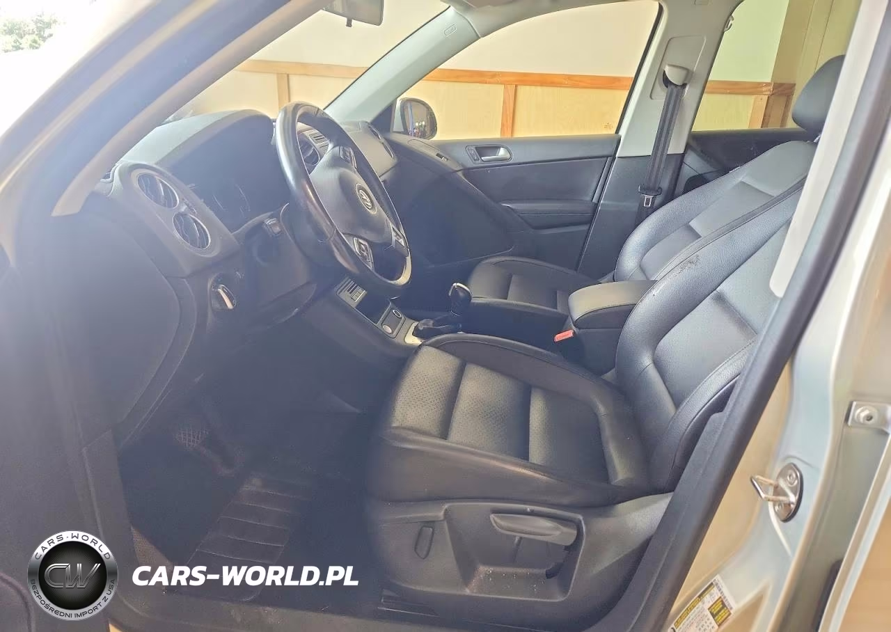 2014 Volkswagen Tiguan S VIN:WVGBV3AX7EW619279 - 7