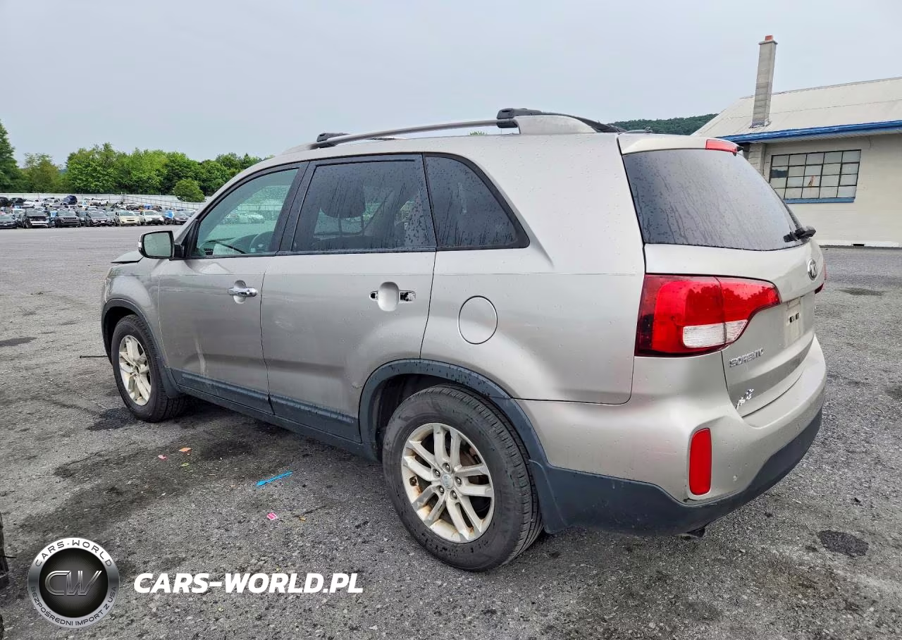 2015 Kia Sorento Lx VIN:5XYKT4A67FG575483 - 2