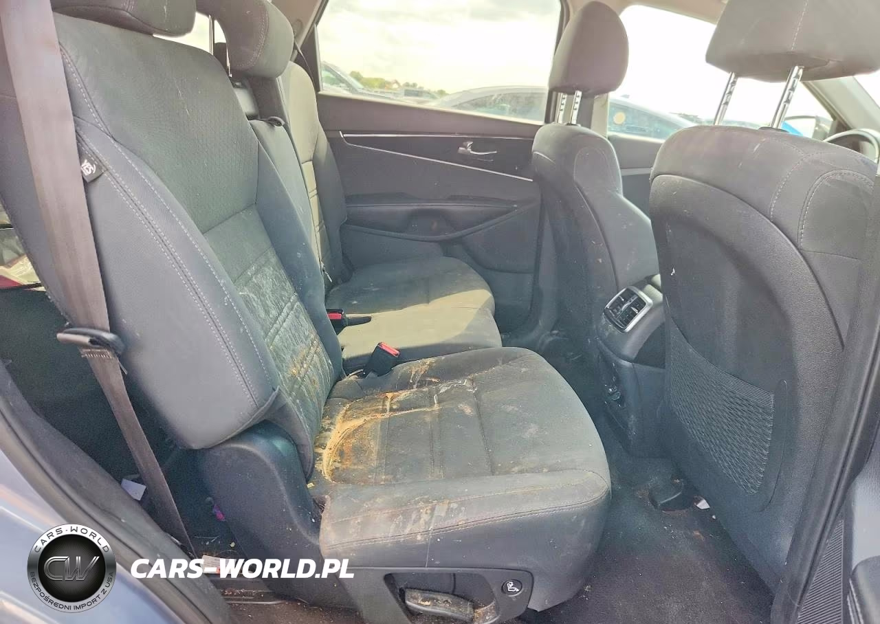 2020 Kia Sorento Lx VIN:5XYPGDA36LG632946 - 11