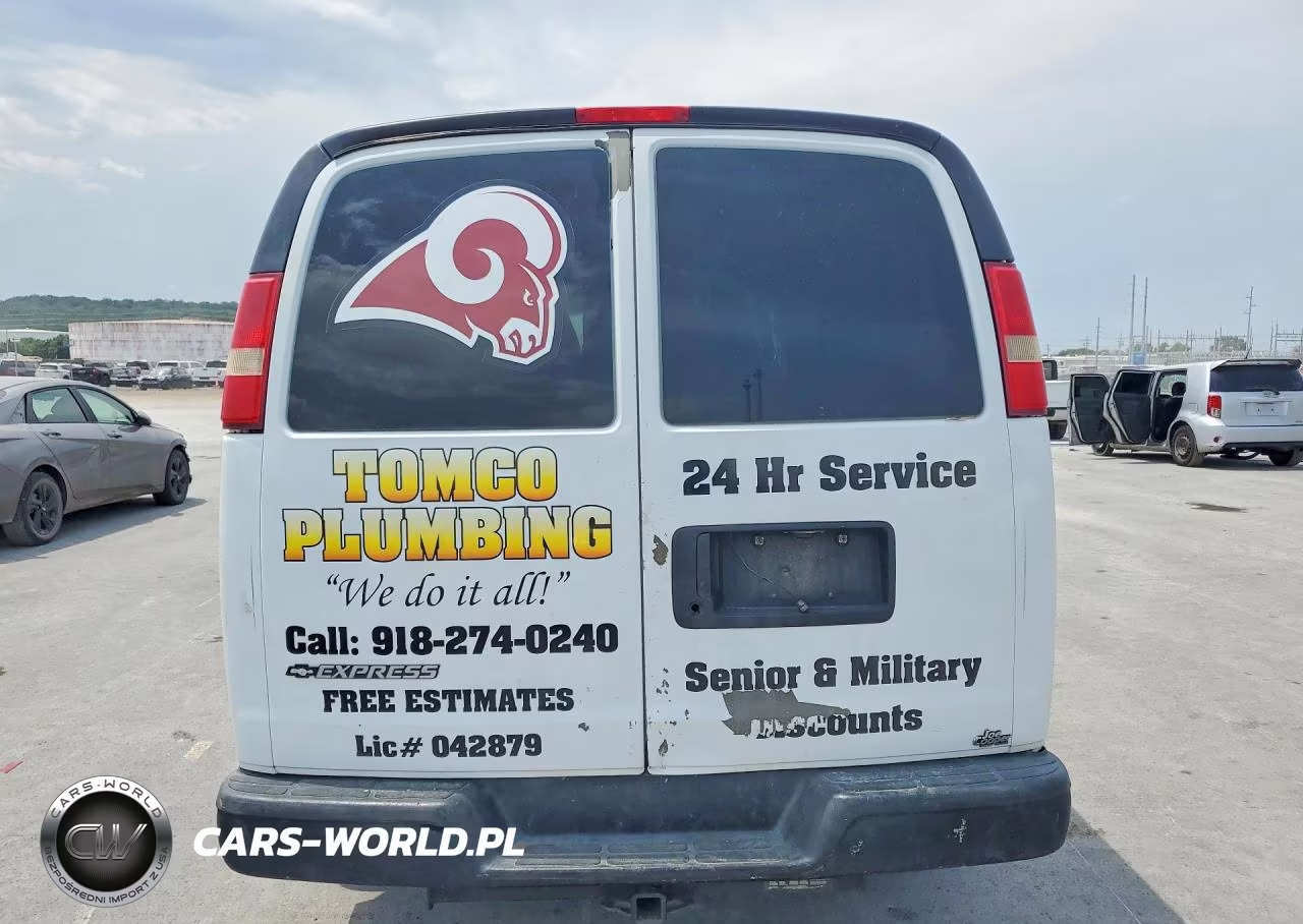 2010 Chevrolet Express G1500 VIN:1GCUGADX1A1102462 - 6