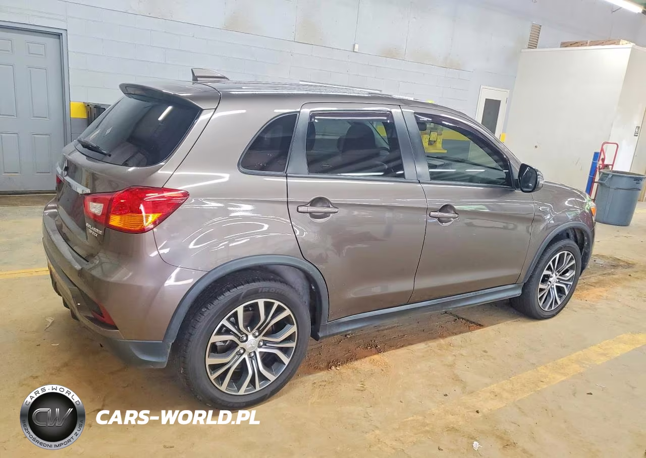 2018 Mitsubishi Outlander Sport Es VIN:JA4AR3AU1JU022476 - 3