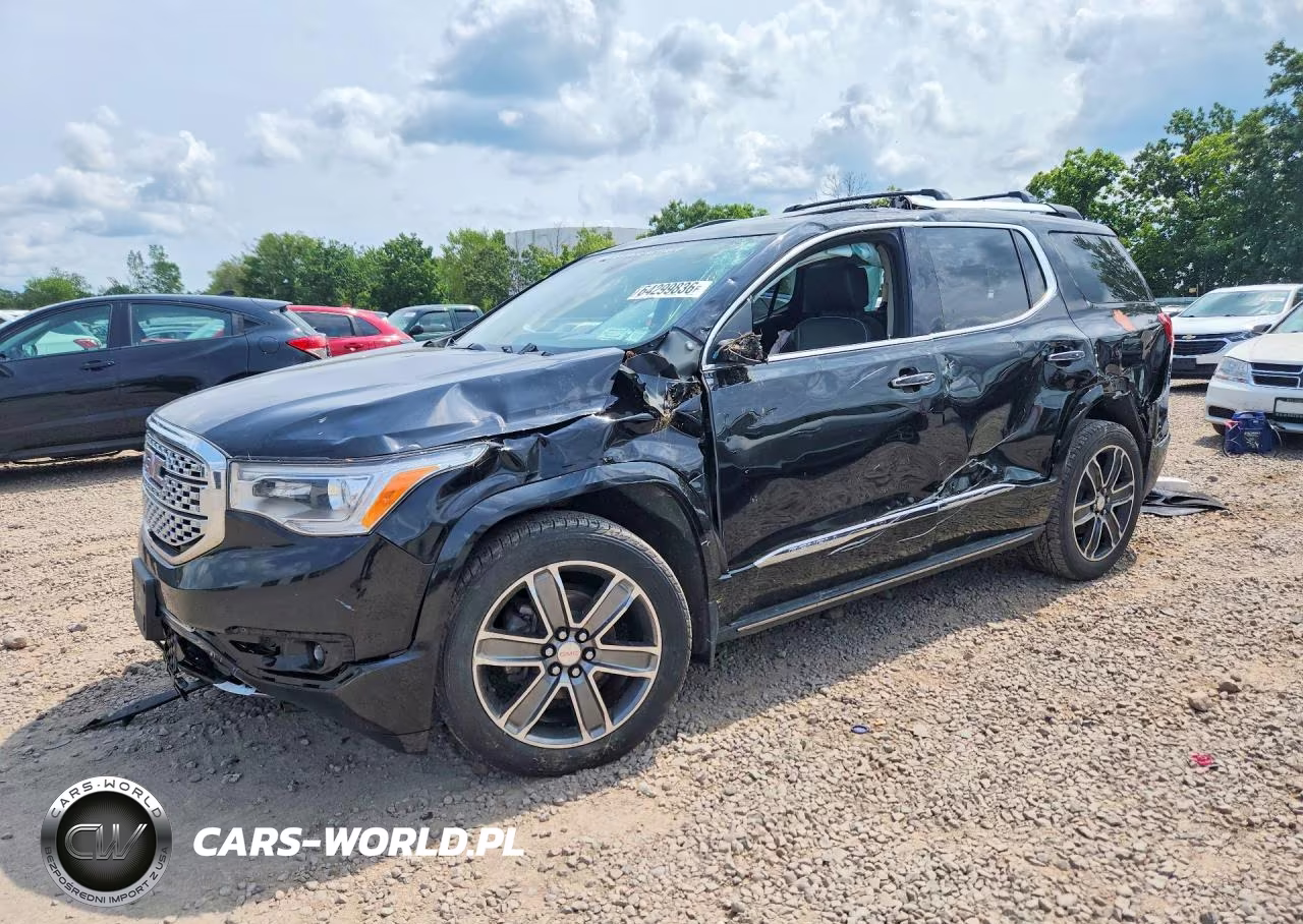 2017 GMC Acadia Denali – zdjęcie 1 z 14