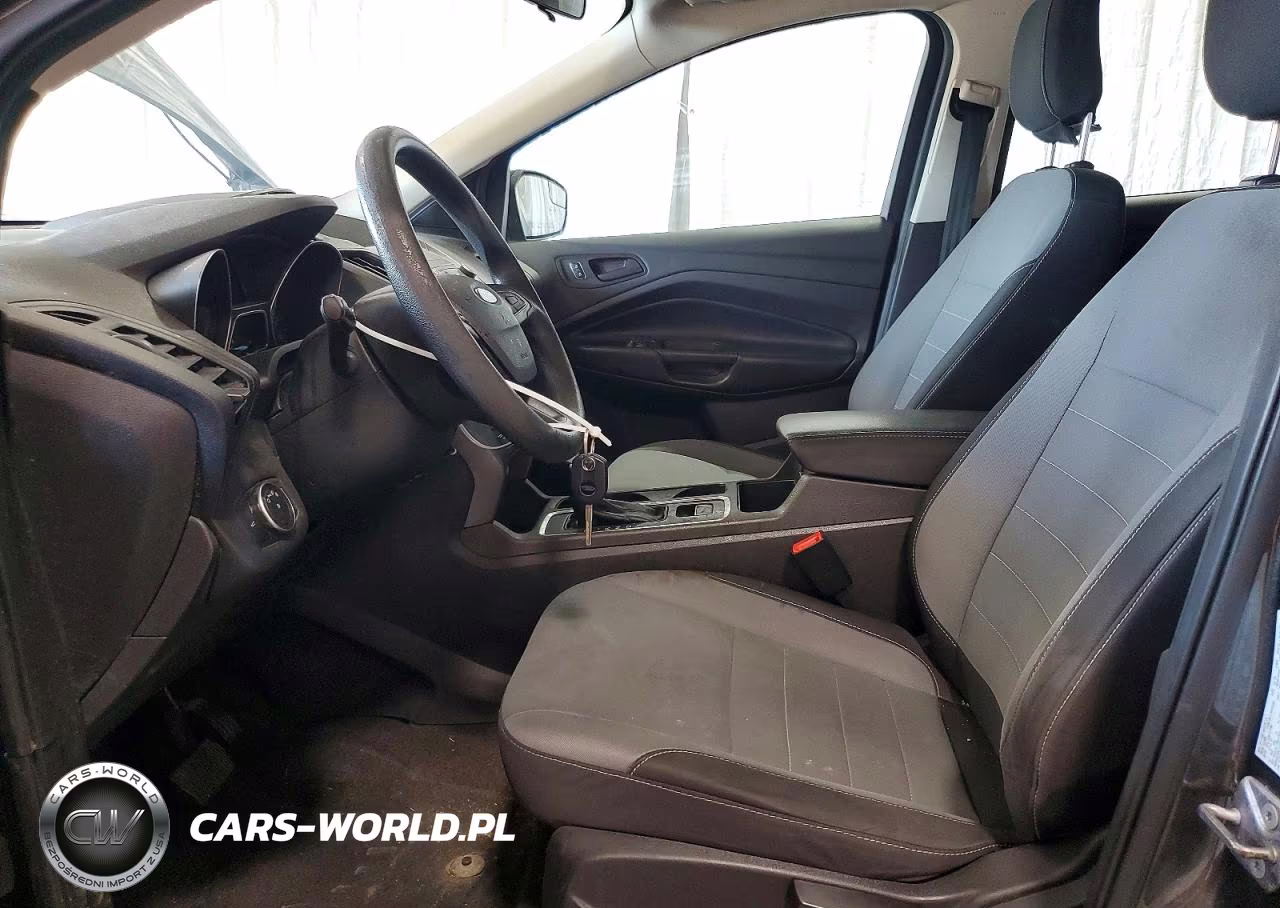 2019 Ford Escape S VIN:1FMCU0F79KUA09678 - 7