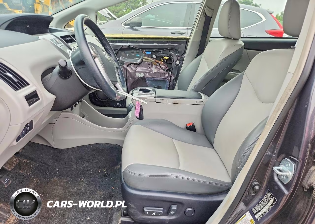 2015 Toyota Prius V Four VIN:JTDZN3EU4FJ038761 - 7