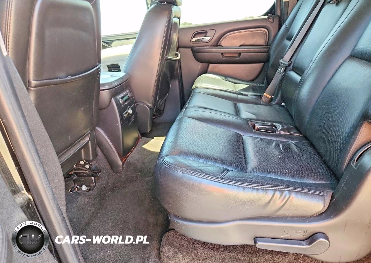 2007 Cadillac Escalade Esv VIN:1GYFK66817R331870 - 10