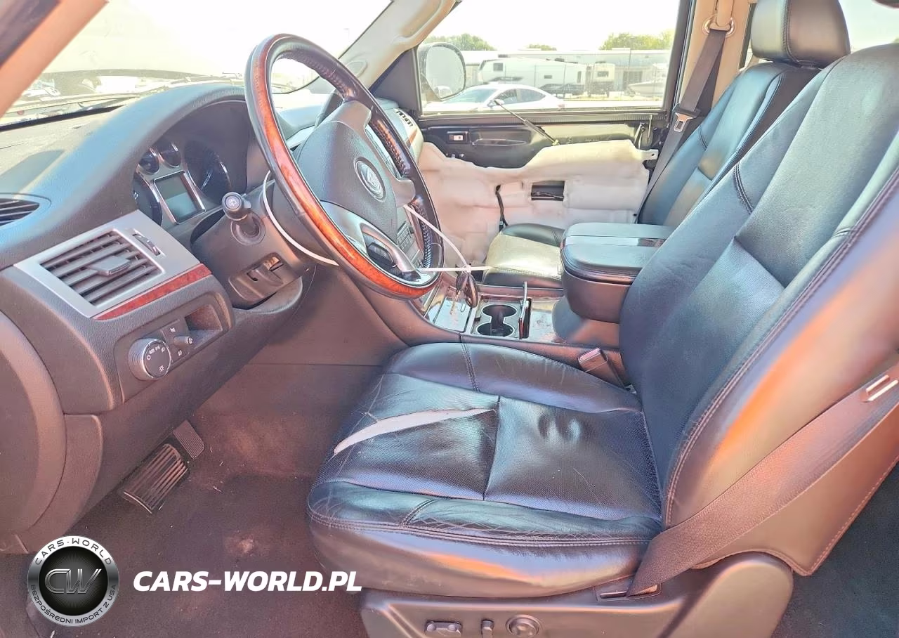 2007 Cadillac Escalade Esv VIN:1GYFK66817R331870 - 7