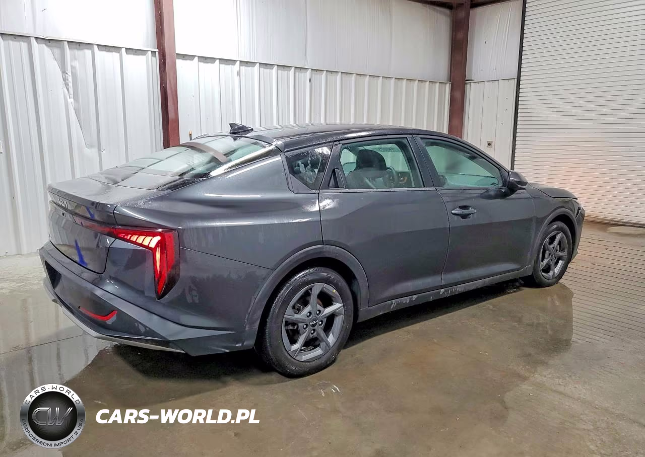 2025 Kia K4 Lxs VIN:3KPFT4DE1SE121628 - 3