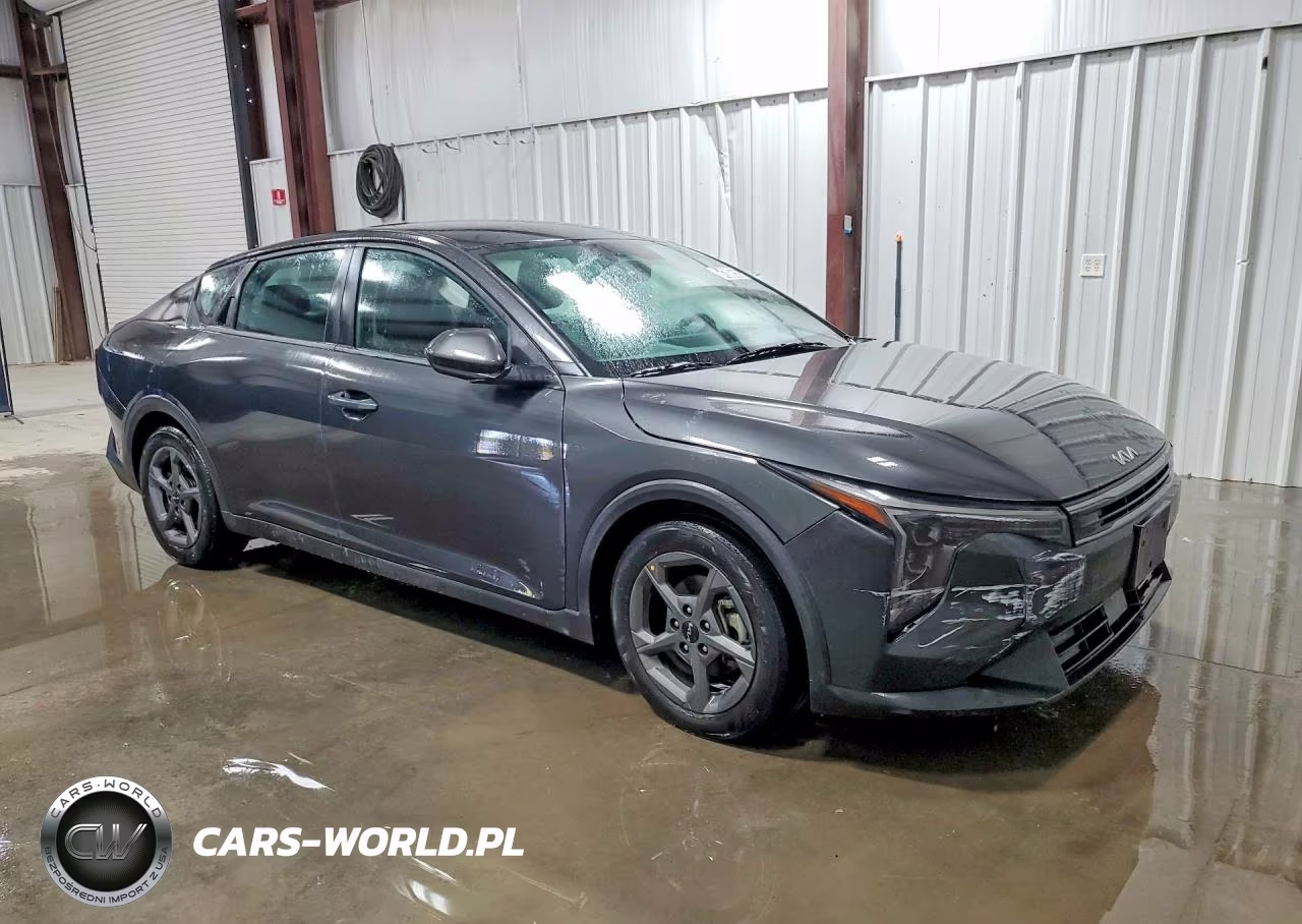 2025 Kia K4 Lxs VIN:3KPFT4DE1SE121628 - 4