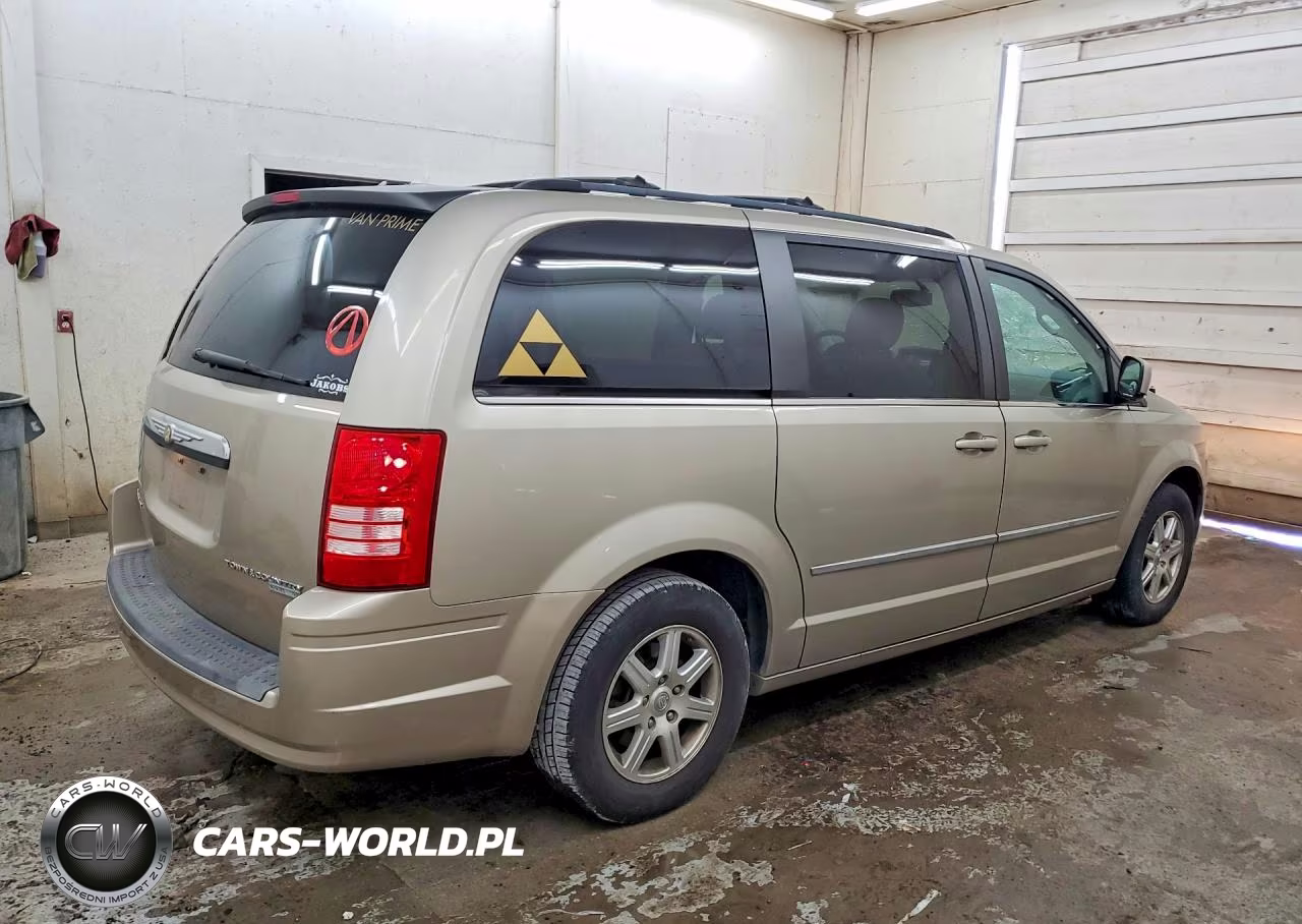 2009 Chrysler Town & Country Touring VIN:2A8HR54109R635160 - 3