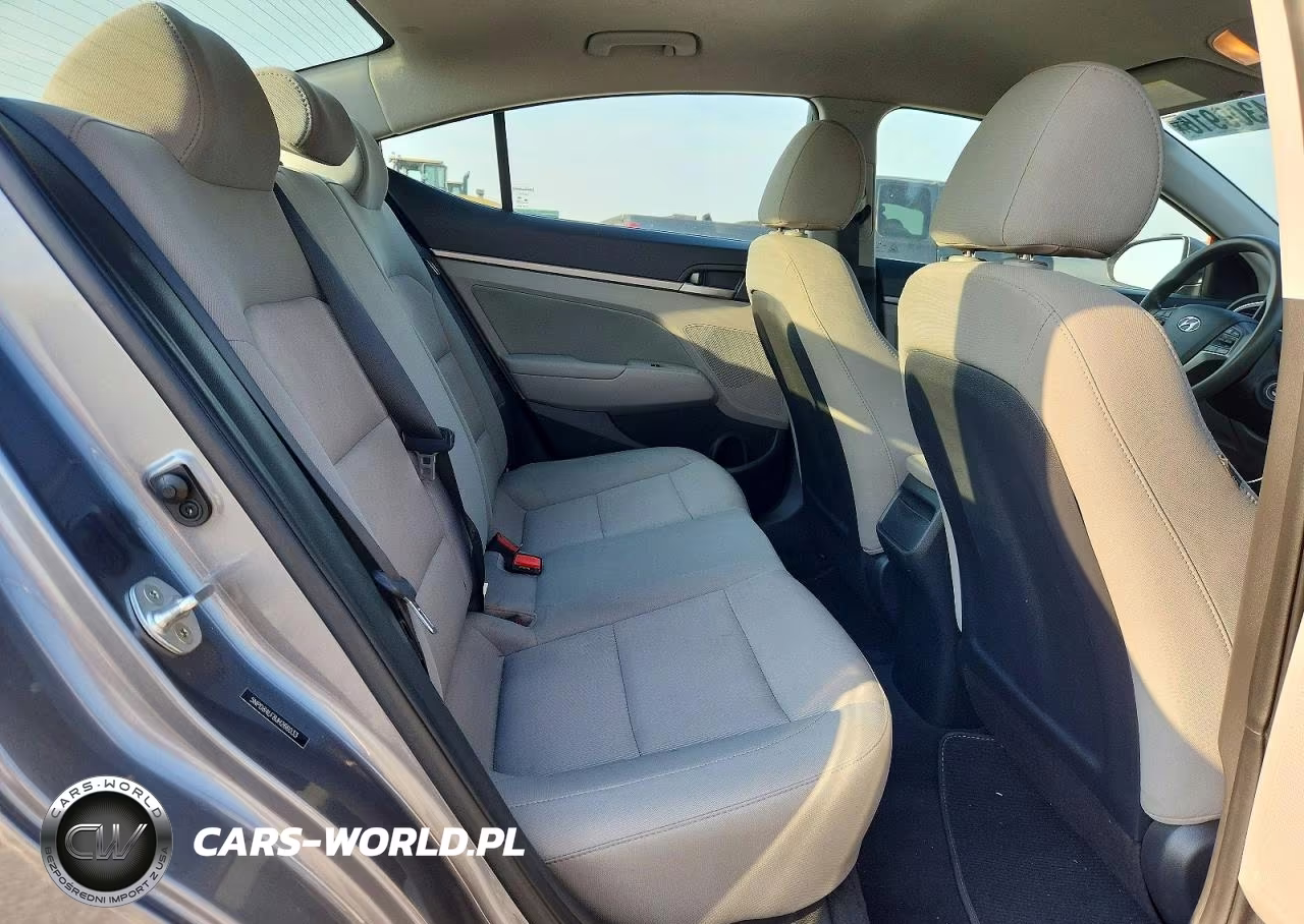 2018 Hyundai Elantra Sel VIN:5NPD84LF8JH266033 - 10