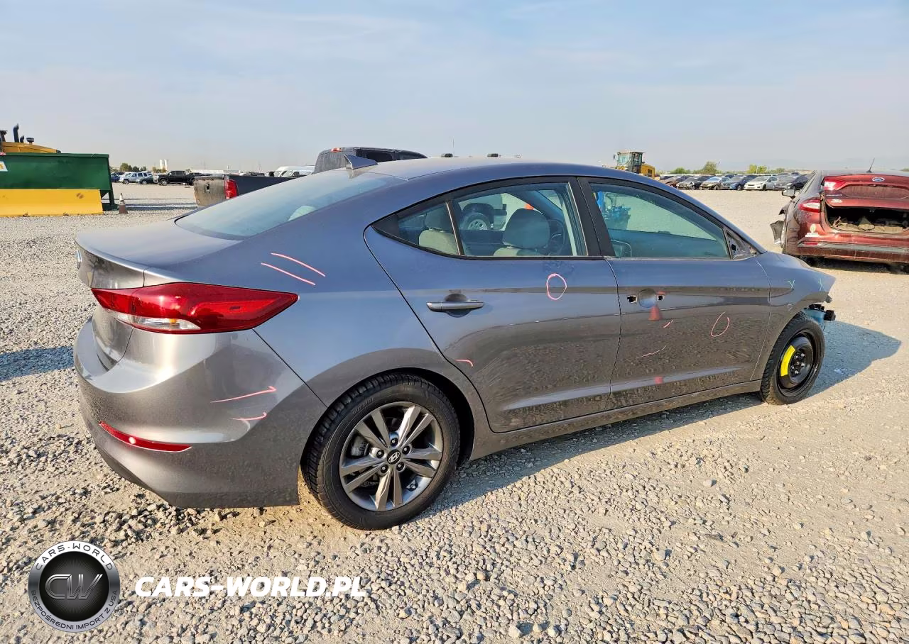 2018 Hyundai Elantra Sel VIN:5NPD84LF8JH266033 - 3