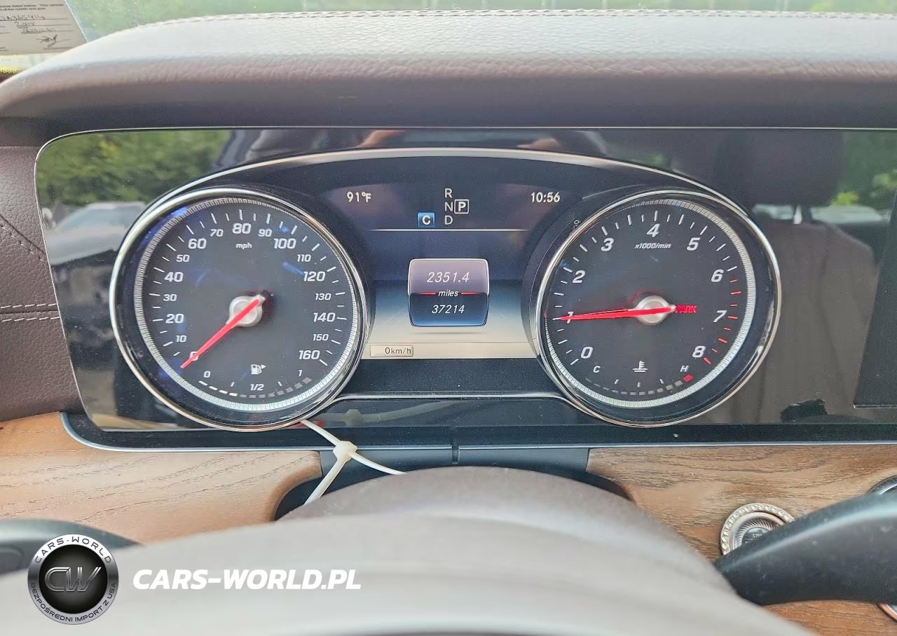2018 Mercedes-Benz E 300 4Matic VIN:WDDZF4KB1JA365414 - 9