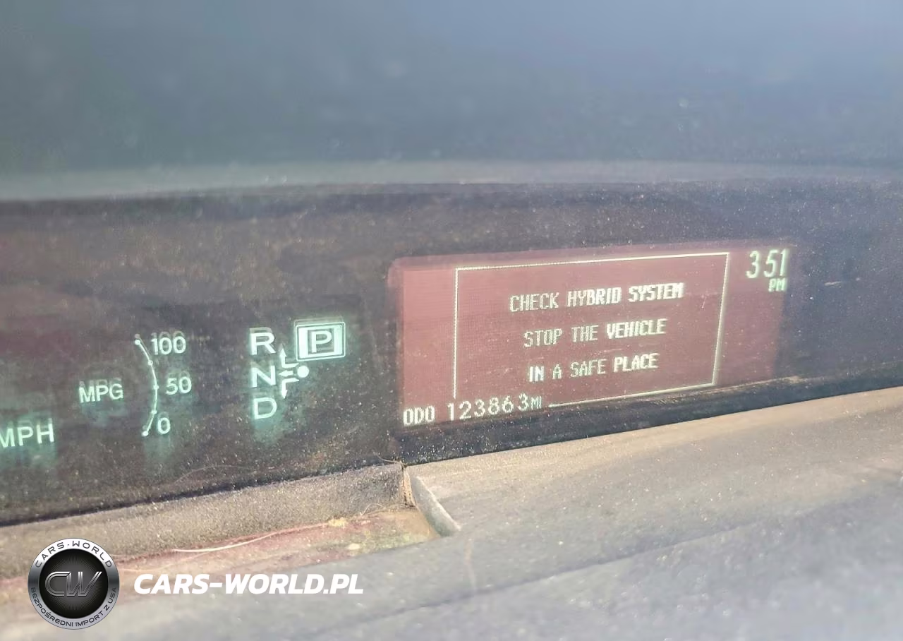2015 Toyota Prius Two VIN:JTDKN3DU9F0422771 - 9
