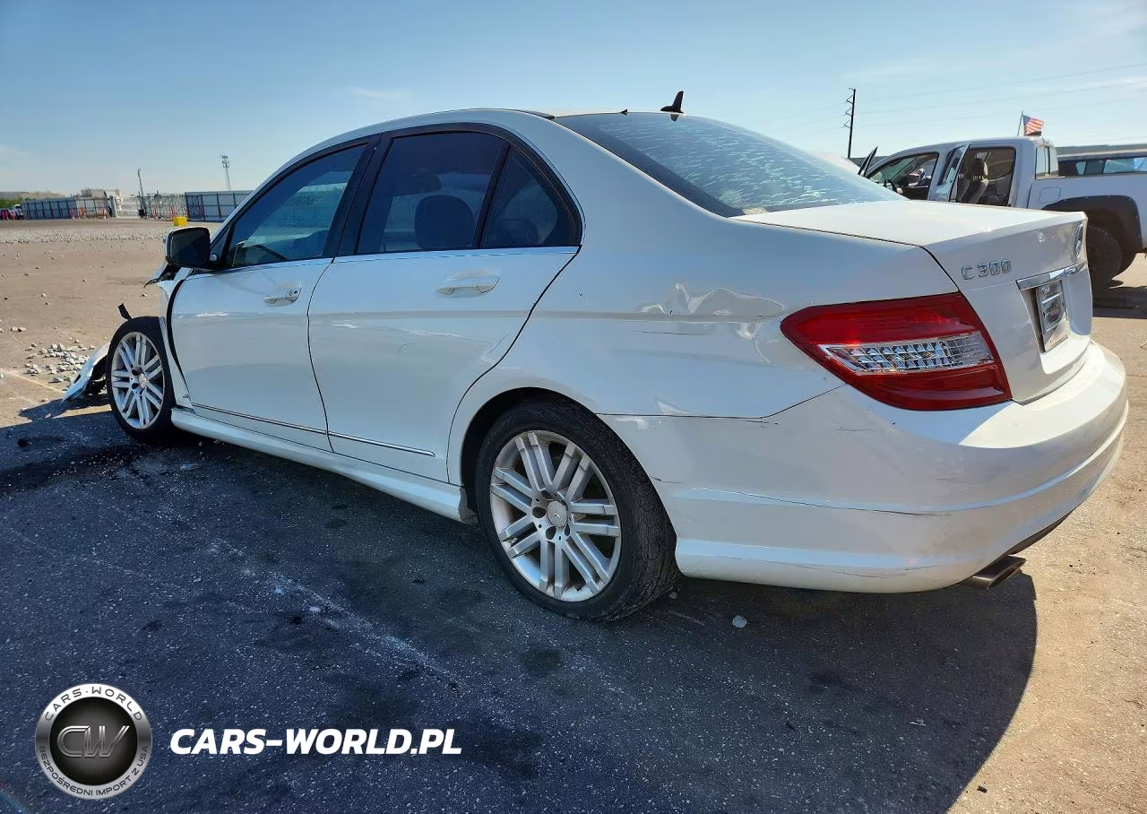 2009 Mercedes-Benz C 300 VIN:WDDGF54XX9R073179 - 2