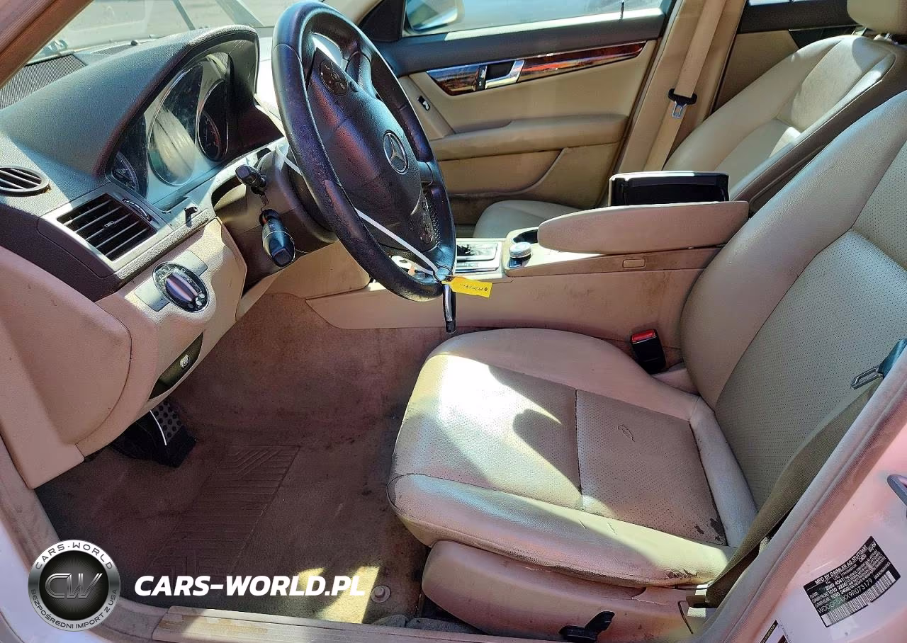 2009 Mercedes-Benz C 300 VIN:WDDGF54XX9R073179 - 7